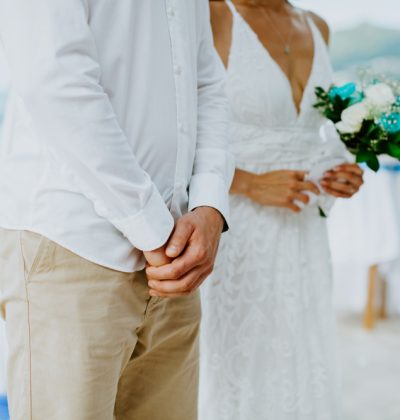 Beach,Wedding,Ceremony,With,Vows,And,Ring,Exchange